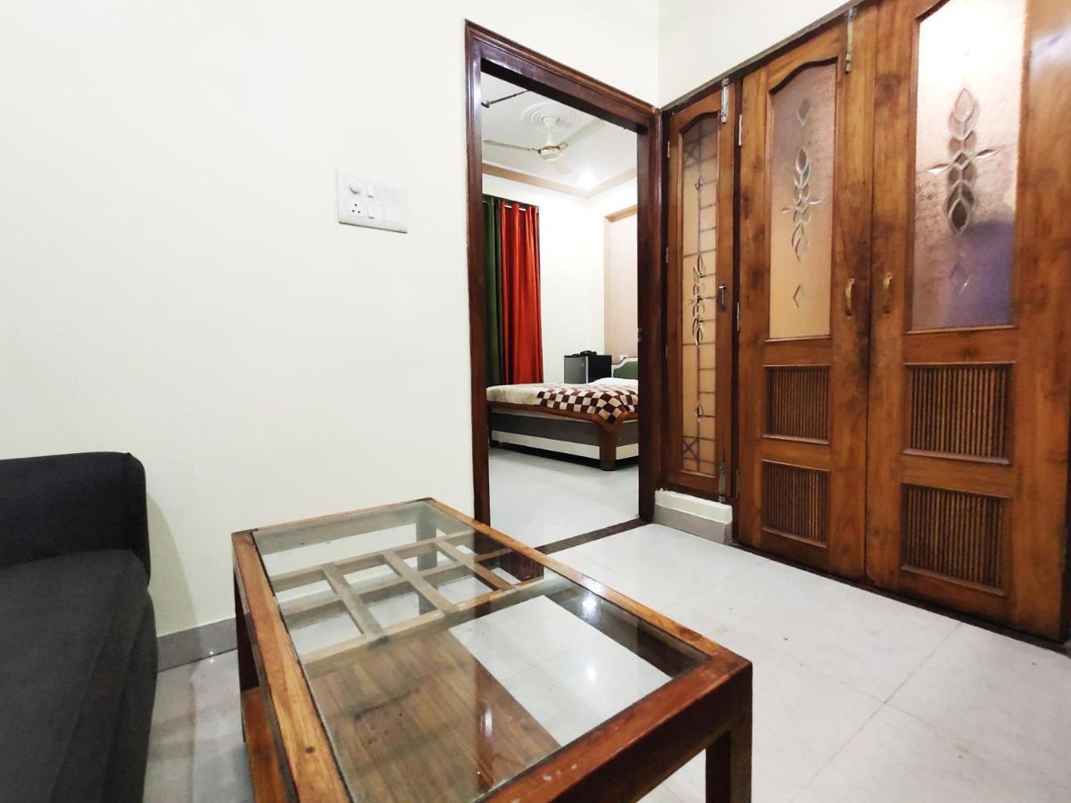 Hotel Aman Palace Prayagraj Exterior photo